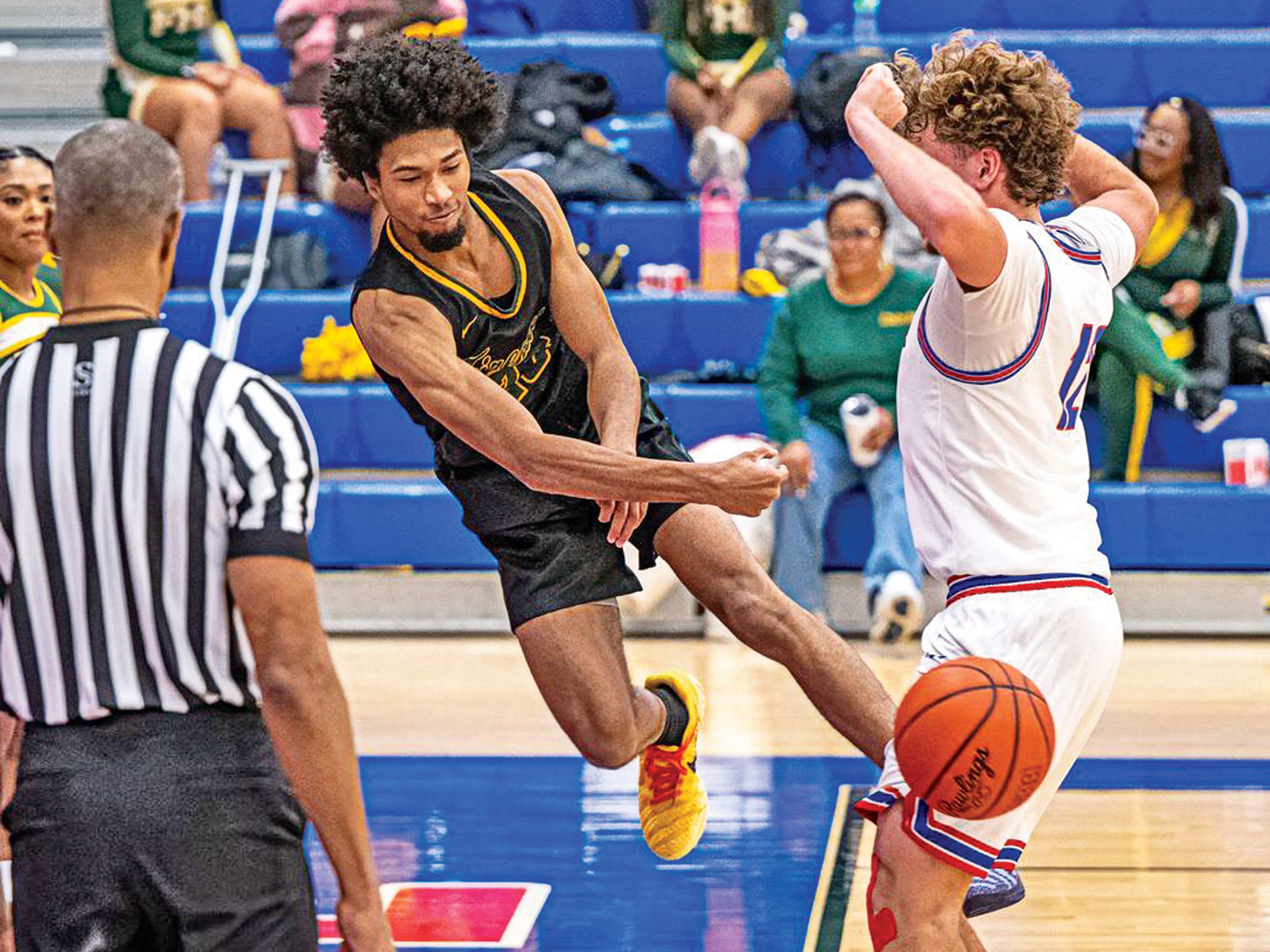 Read more about the article Revere boys basketball shoots past Firestone in matchup